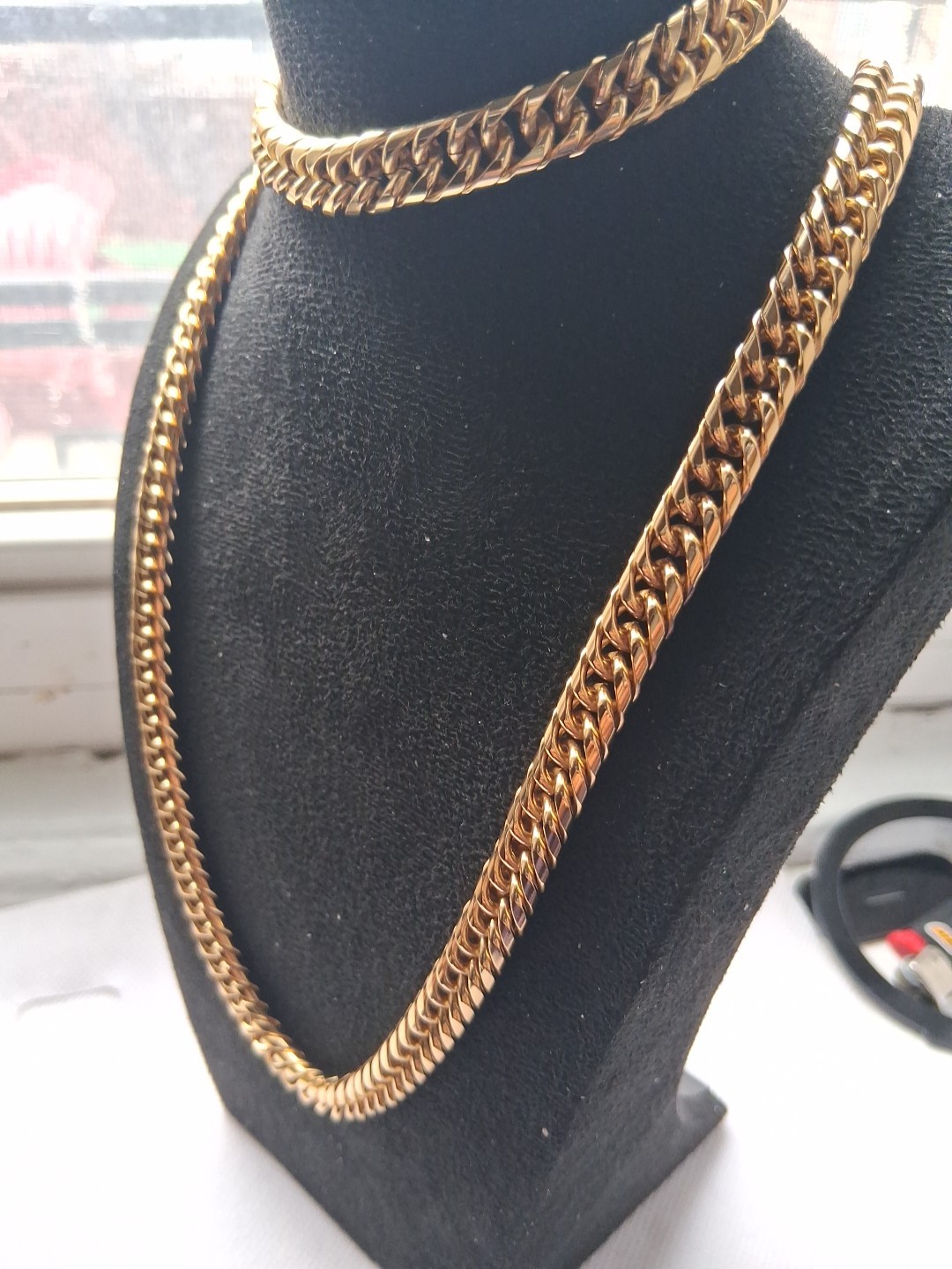 Curb Chain Choker Necklace 20-22 inches And Bracelet Set 7.50-9.0in) In lON