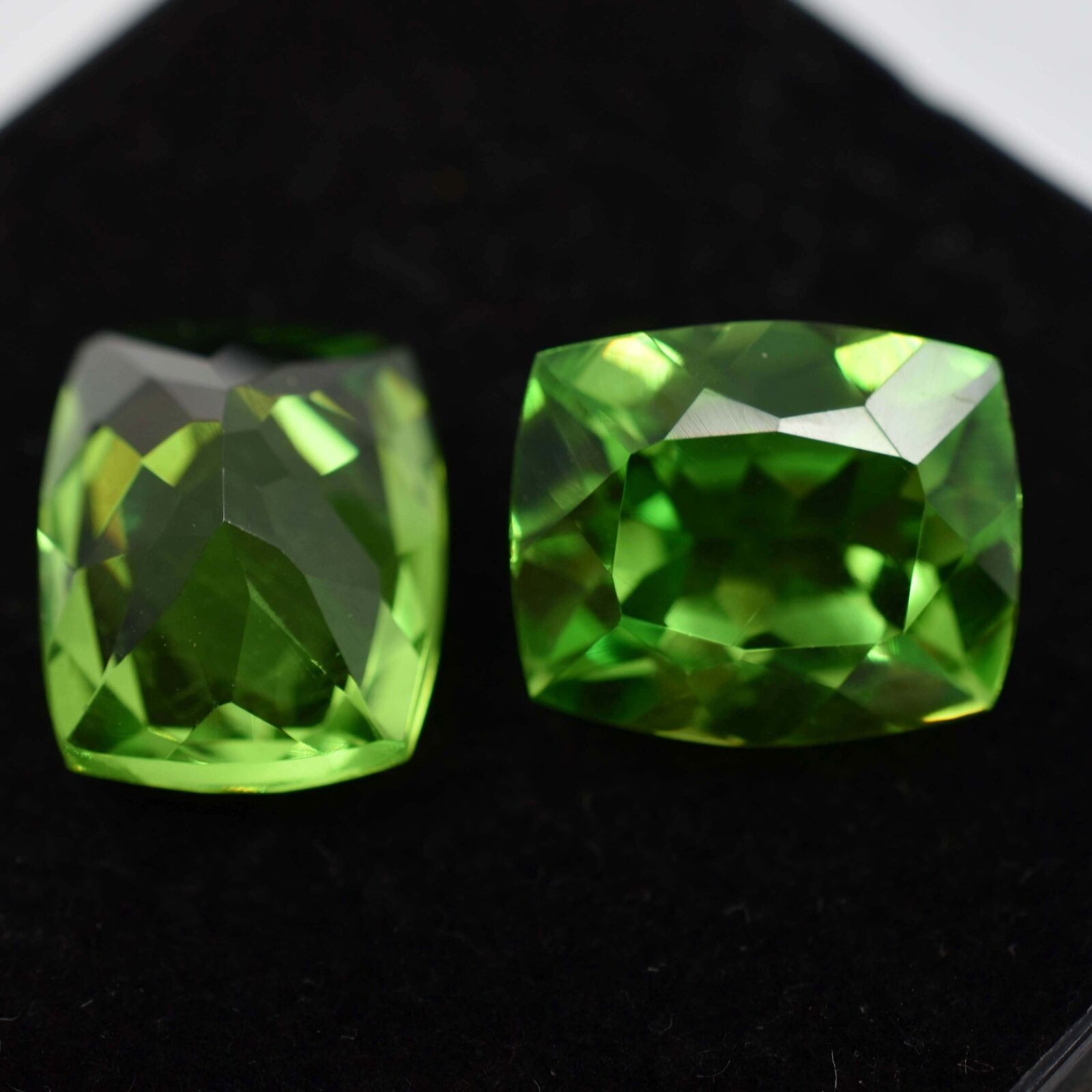 17.00 Ct Natural PERIDOT Faceted CERTIFIED Amazing Gems Green CUSHION Cut Pair