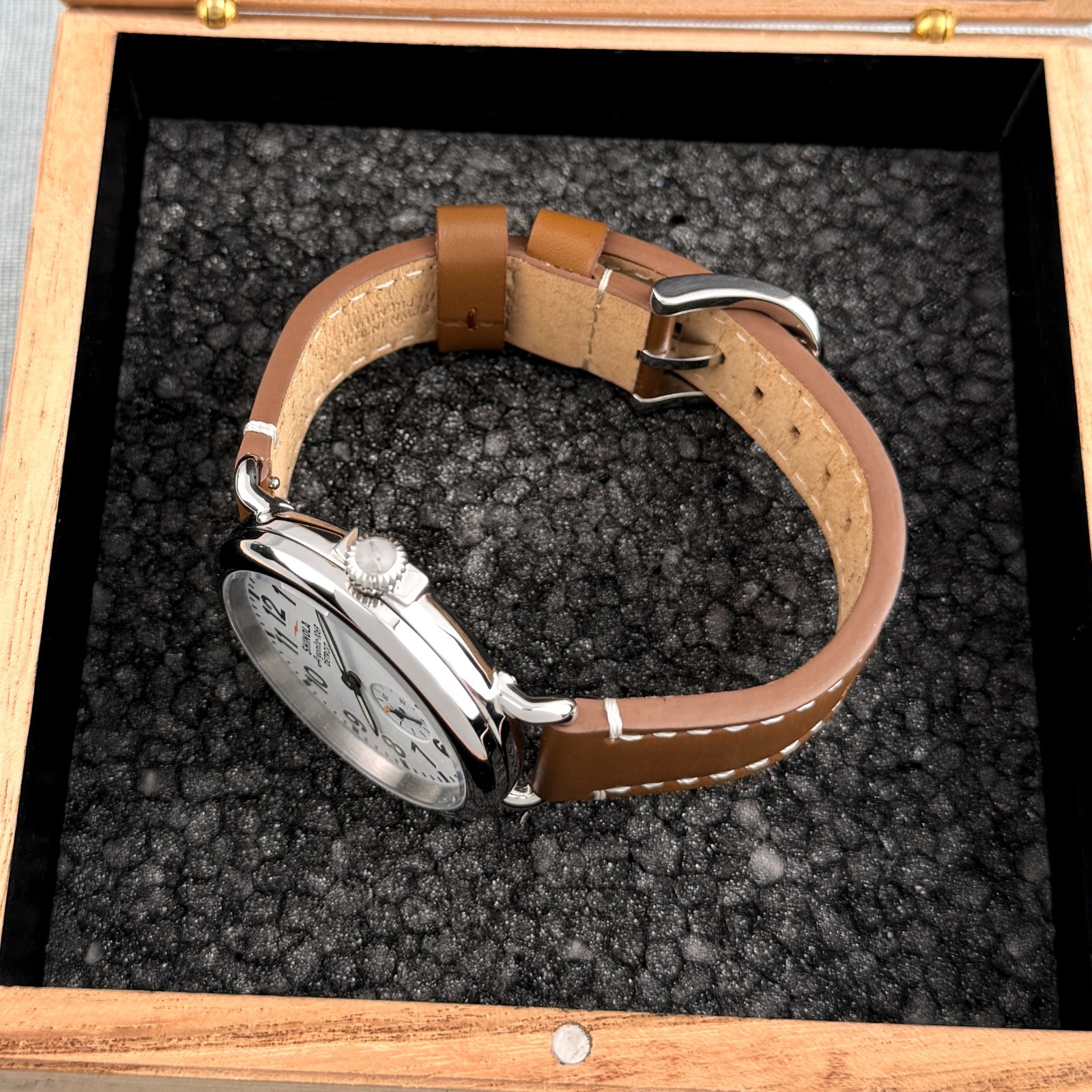 Shinola Runwell Watch 41mm Slate White Dial Argonite 1069 Men’s Watch S011000010