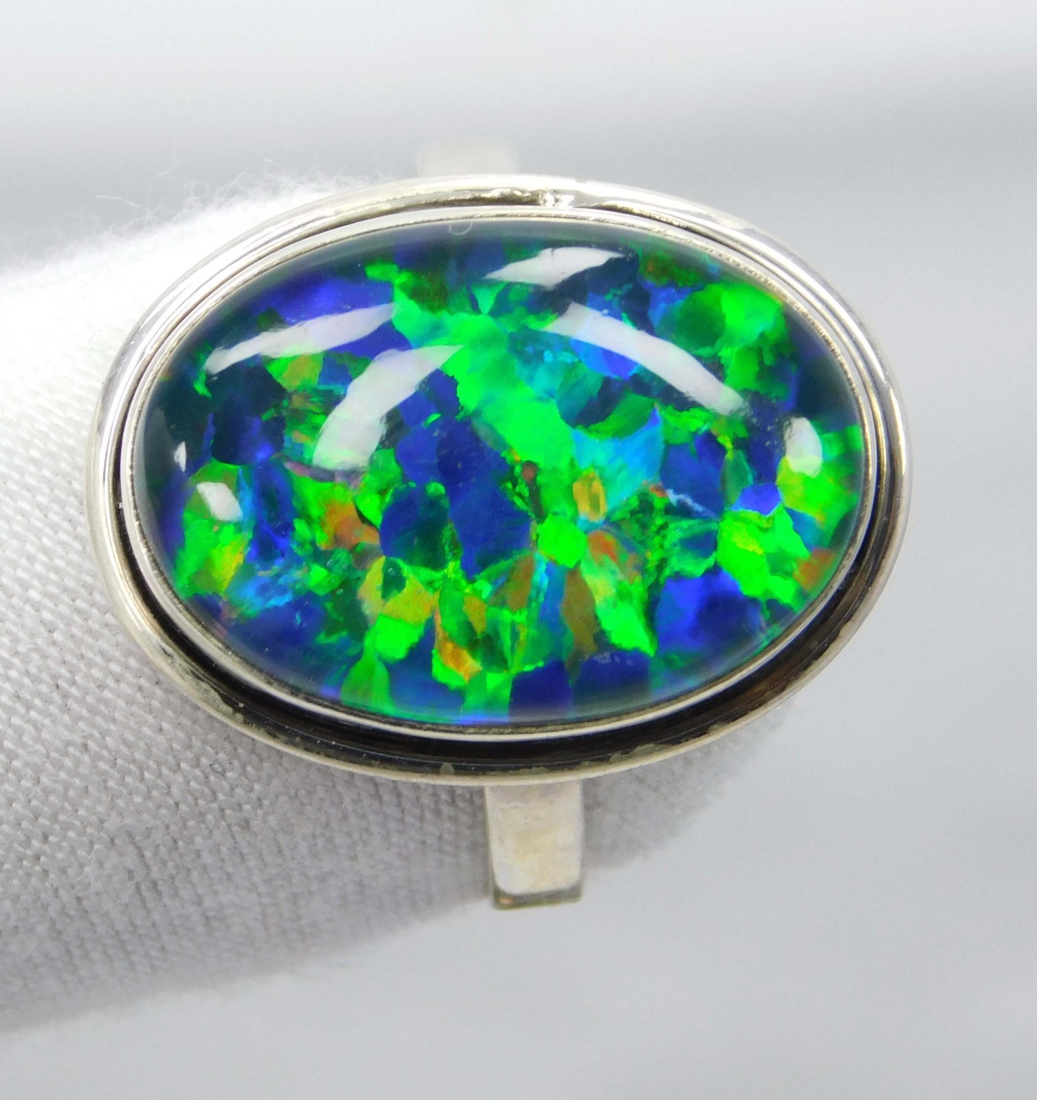 22.65 Ct Natural Australian Aura Opal Ring 925 Sterling Silver Handmade