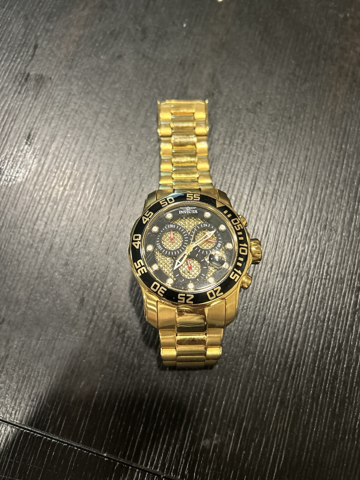 Invicta Pro Diver Men’s Quartz Chronograph Date Black Dial Gold Tone 48mm