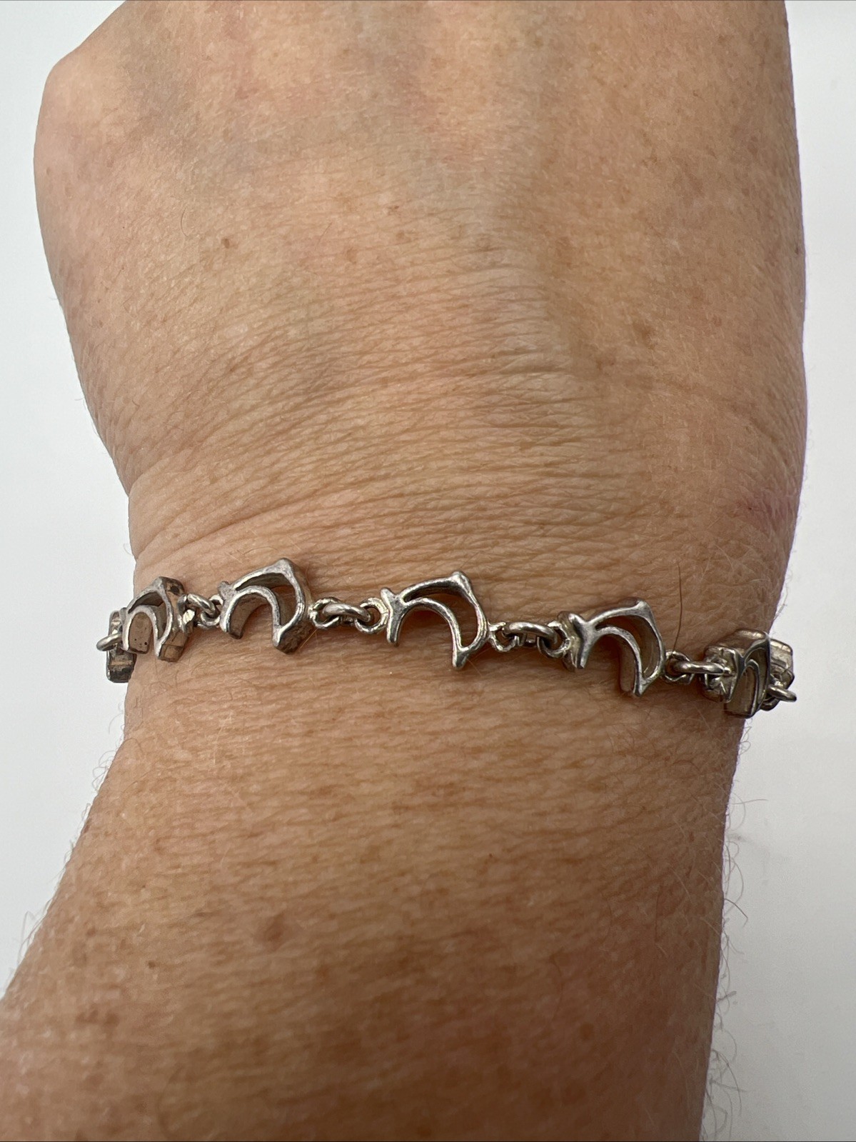Designer Sterling Silver Leaping Dolphins 7.25” Link Bracelet 8.41 Grams