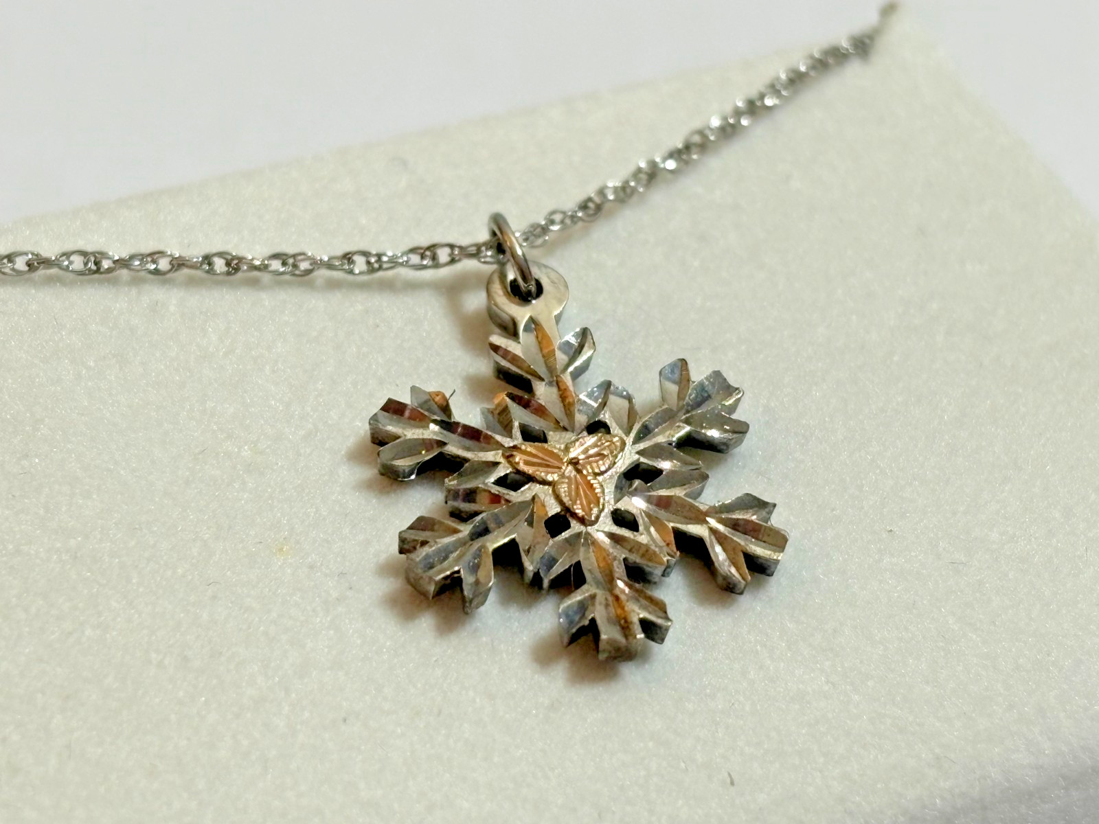 Black Hills Gold Landstrom’s Sterling Silver 12k Gold Snowflake Pendant Necklace