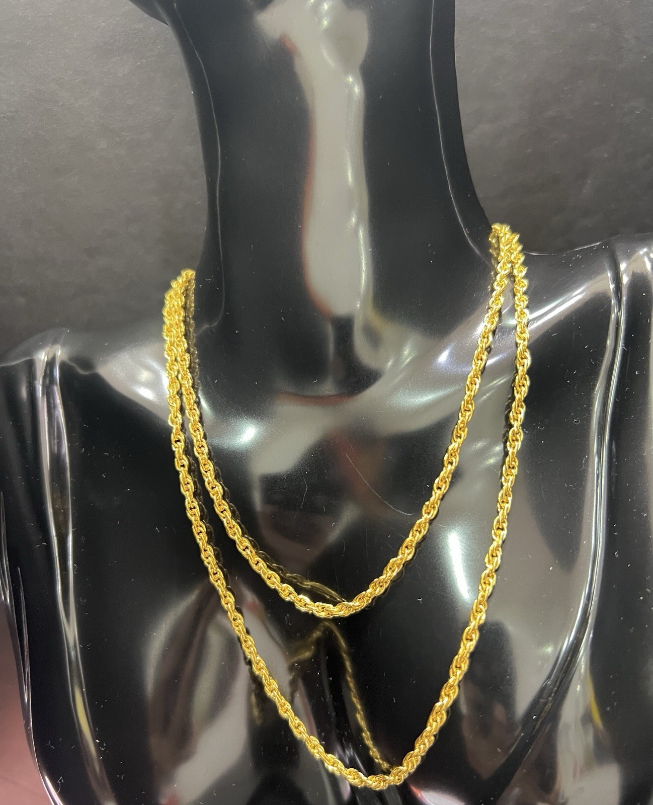 18K Yellow Gold Rope Spiga Chain Necklace 26 Inches