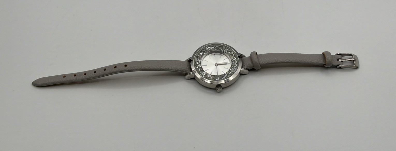 Accutime Watch Corp Silver Tone Women’s Wristwatch Gray Faux Leather New Battery