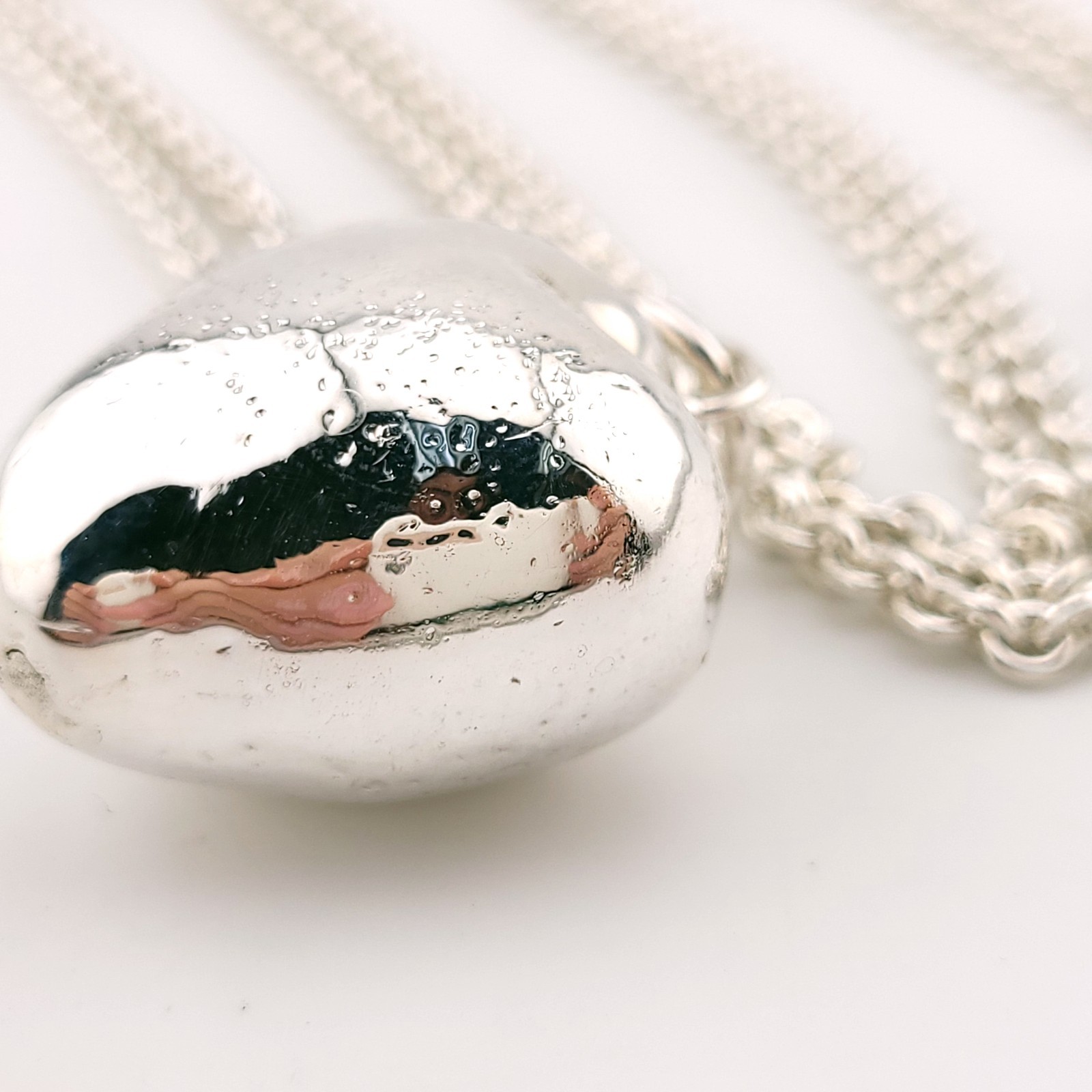 Susan Cummings SC Sterling Silver Strawberry Puffy Heart Chain Link 36″ Necklace