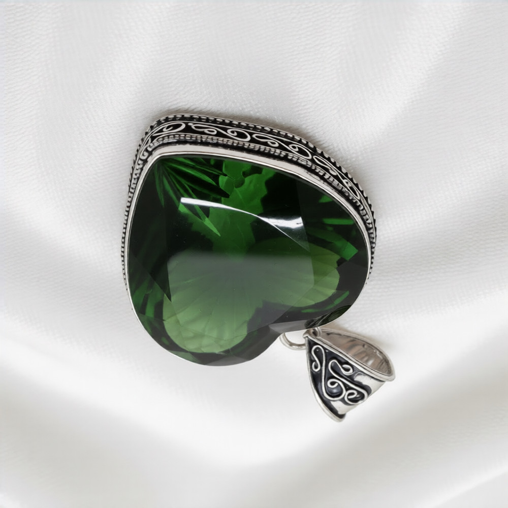 Peridot Heart Gemstone Handmade 925 Sterling Silver Ethnic Jewelry Pendant 2″