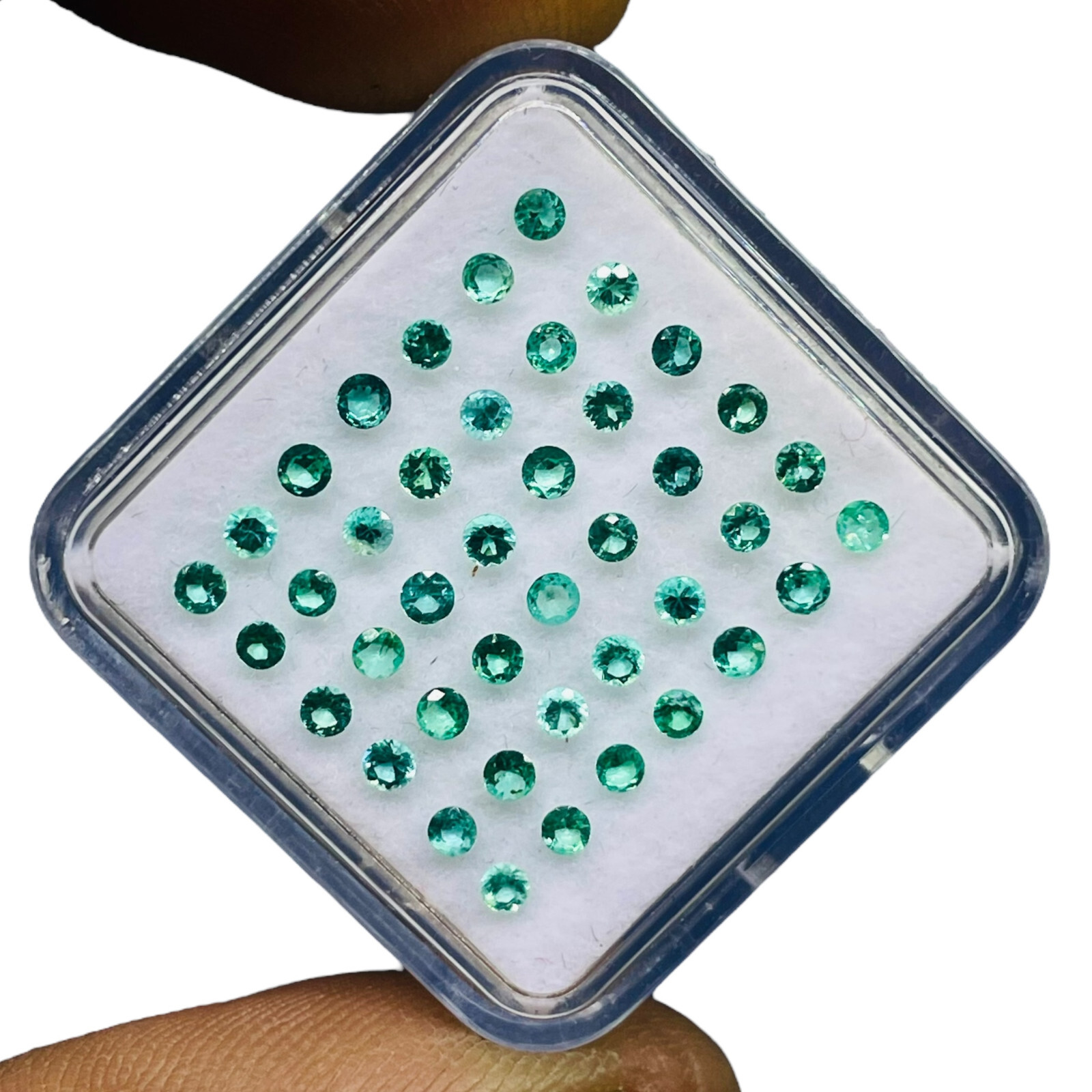 16 Pcs Natural Colombian Emerald 2mm Round Diamond Cut Loose Untreated Gemstones