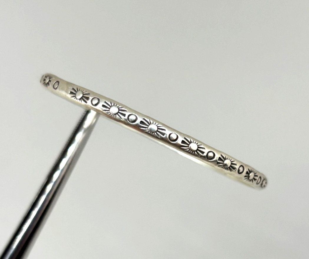 Sterling Silver CLBZ MITCHELL CALABAZA Kewu Pueblo Southwestern BANGLE BRACELET