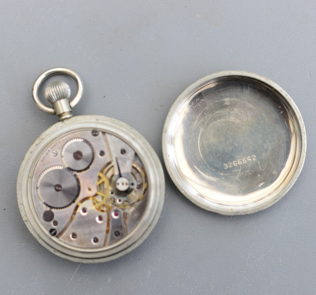 Vintage 15 Jewels Swiss Made 3266642 Pocket Watch Working AM6E/34050/13670/41