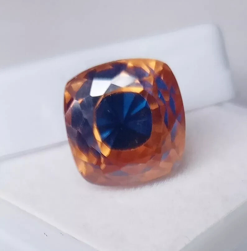 20-22 Ct Pitambari Sapphire Cushion Natural Bi-Color Certified Loose Gemstone