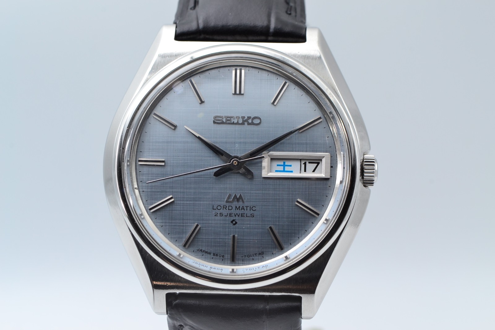 Vintage 1979 SEIKO LORD MATIC 5606-7010 blue / OH, Serviced