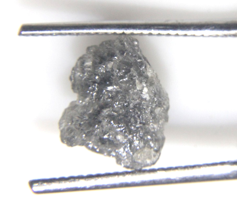 3.90CTS/1 PIECE RAW UNCUT GREY FLAT ROUGH DIAMOND 11.09×10.04×4.55 MM