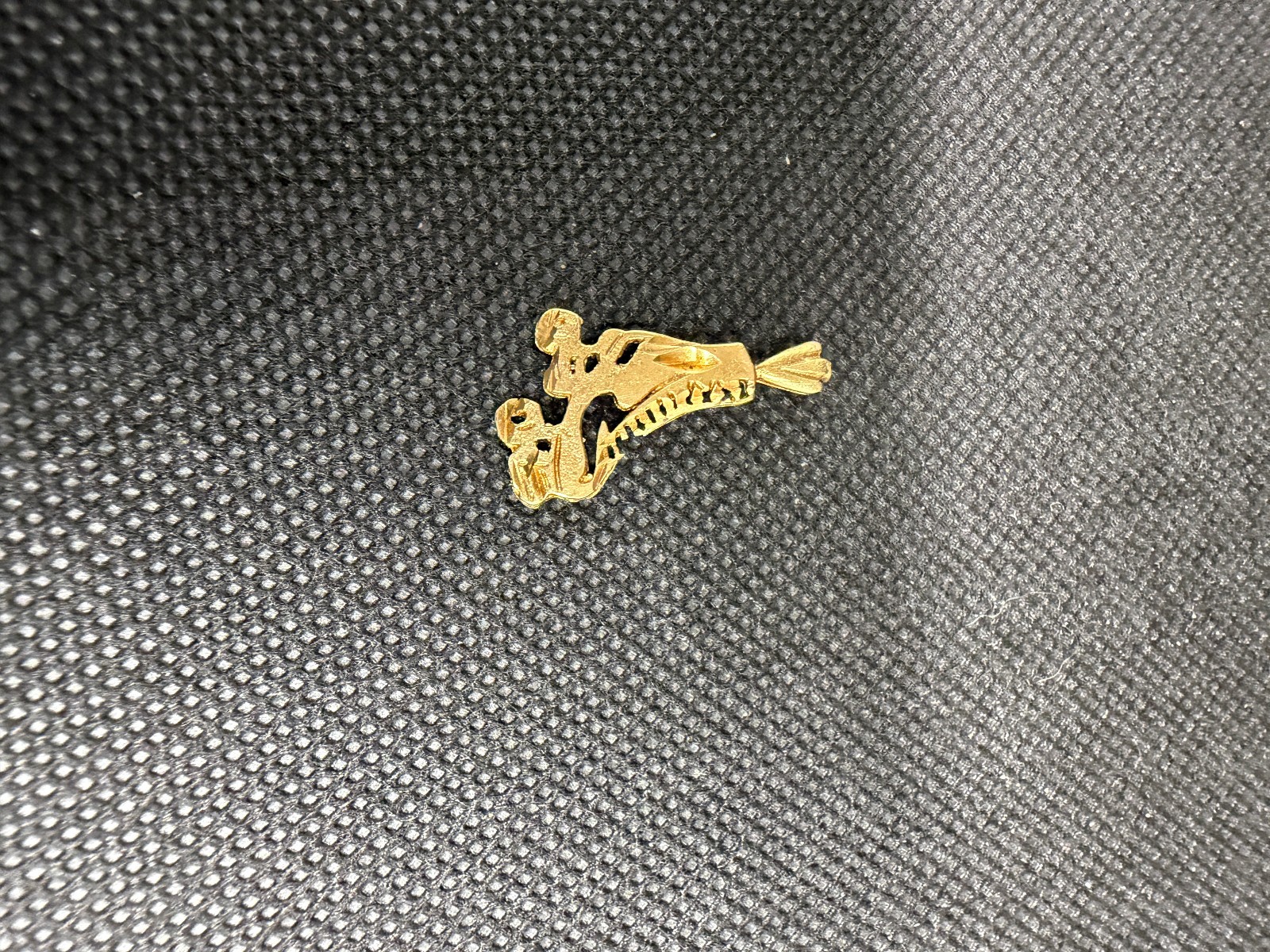 Vintage Solid Gold 14k ROLLER SKATE Pendant 1in. 1.26g