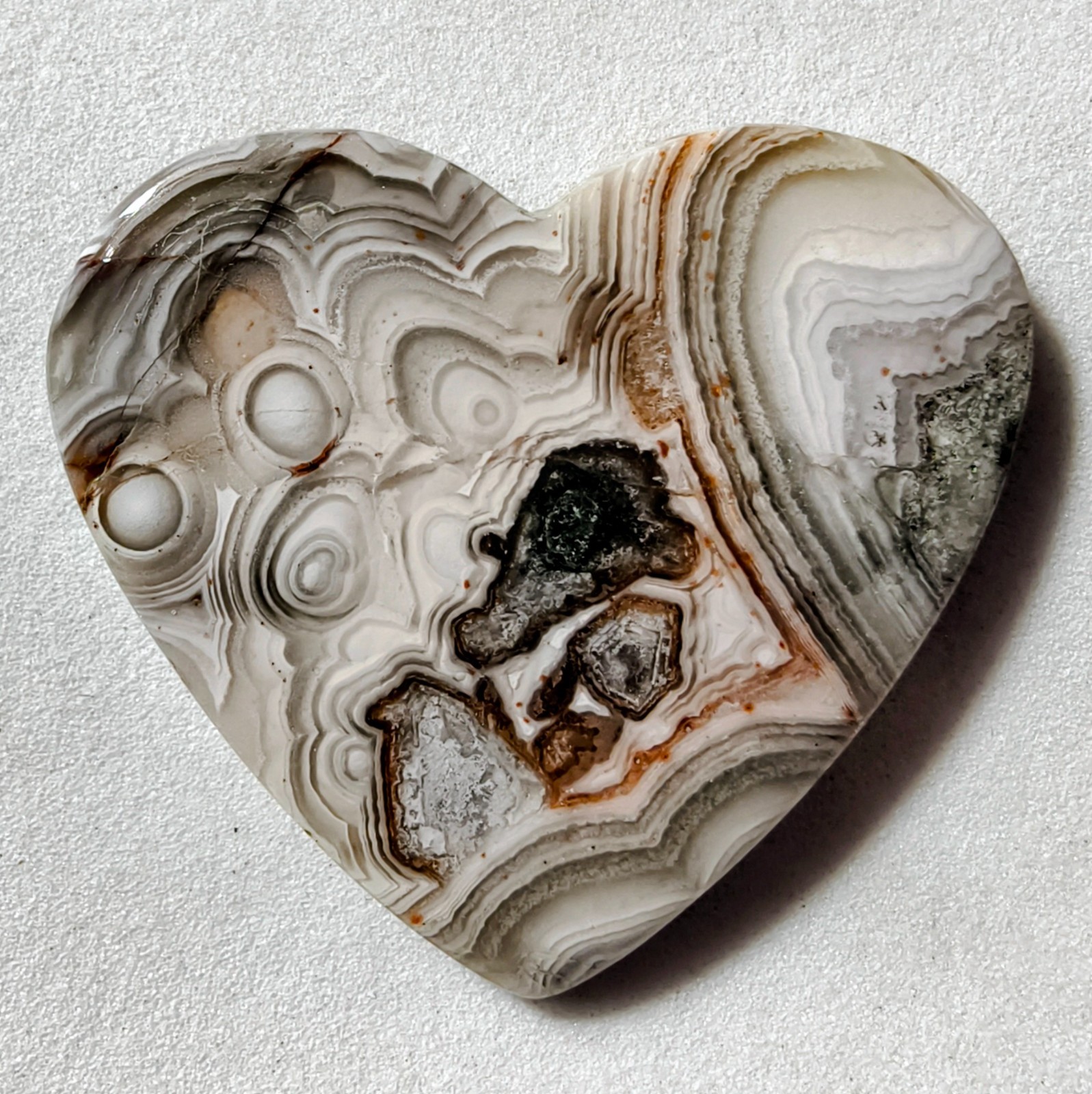 42 Cts Natural Crazy Lace Agate Heart Cabochon Gemstone 31.9×35.6×4.8 MM