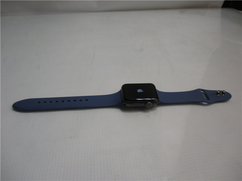 Apple Watch Series 3 A1859 42mm Smartwatch GPS Charger Watch Band