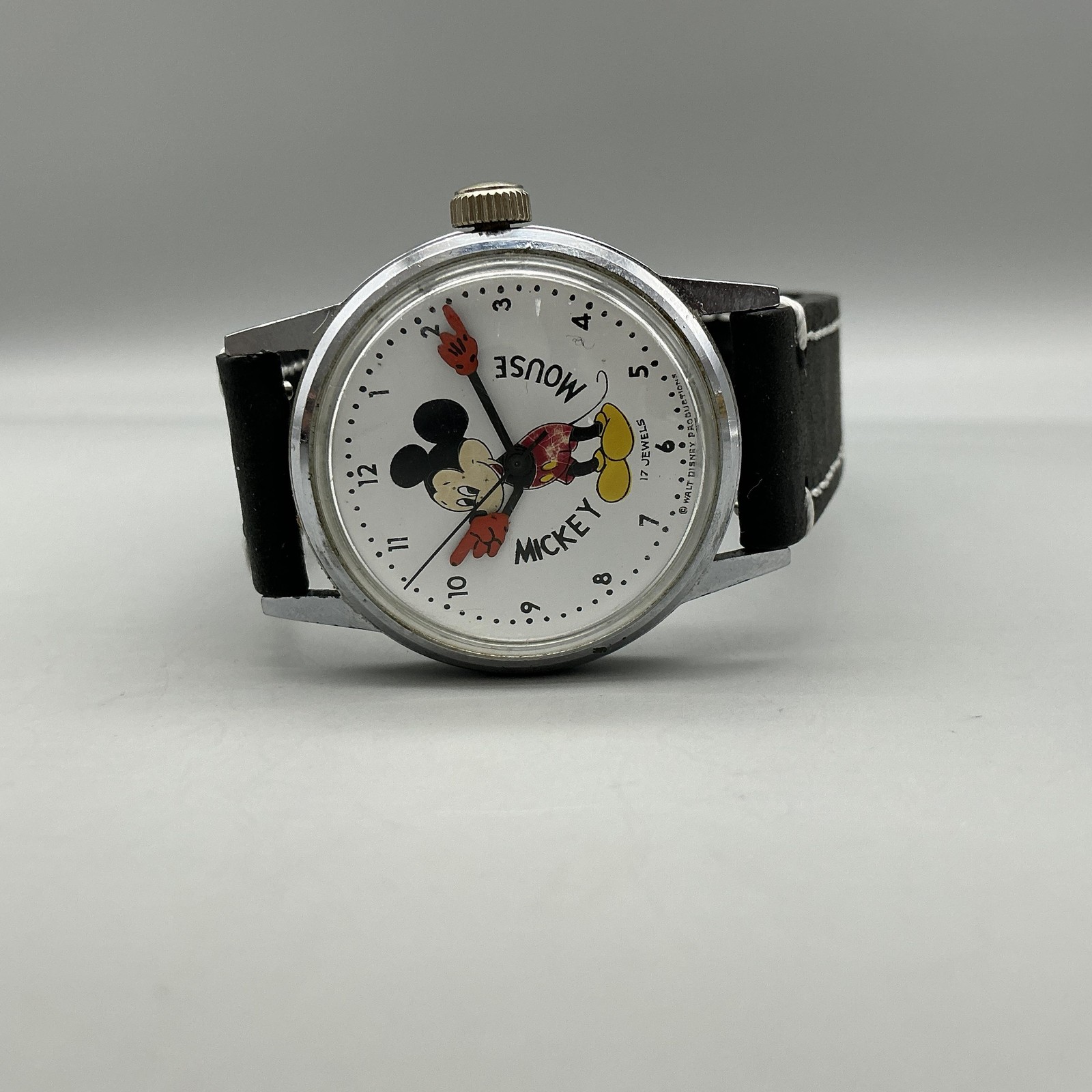 Vintage Disney Mickey Mouse Mens Watch 33mm Silver Tone Manual Black Leather