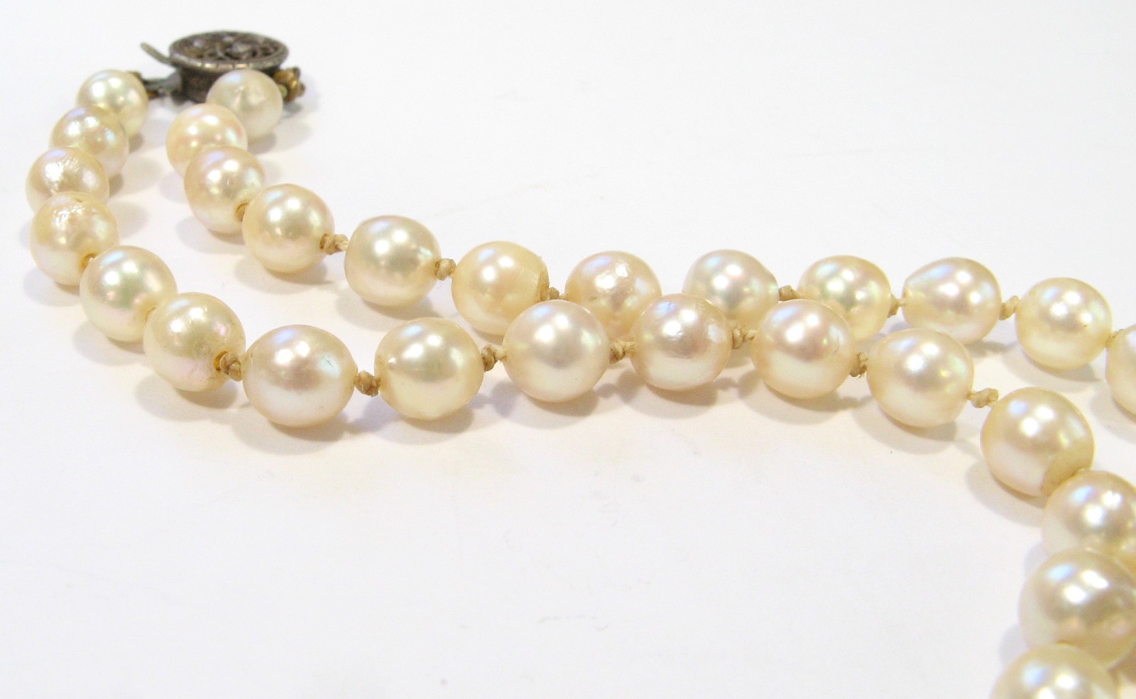 Vintage AKOYA Cultured PEARL Hand-knotted NECKLACE 6mm Sterling Silver 17.75″