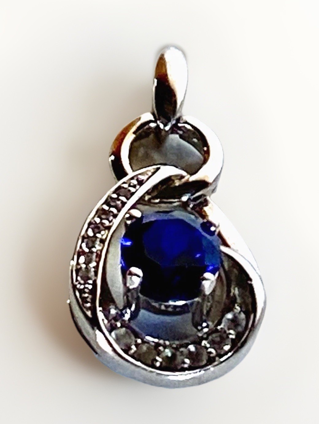 Vintage 2 gram Sapphire, CZ and Sterling Silver Pendant, 3/4″ by 1/2″