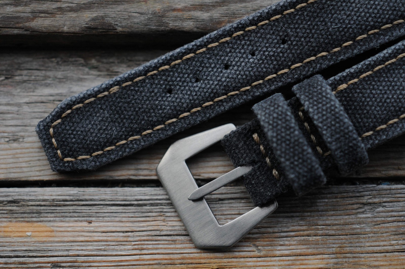 24/22 Distressed Black handmade rolled canvas watch strap Ready-Made US-DutyPaid