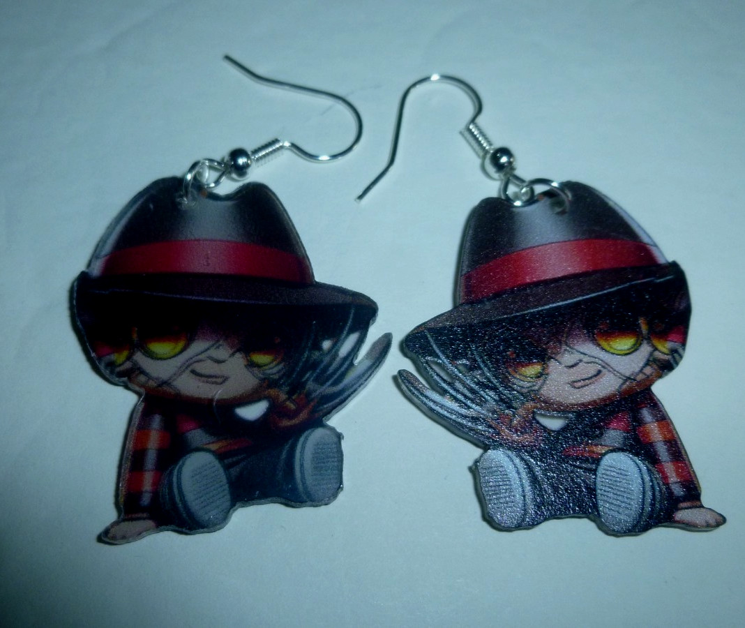“Freddy Krueger” Acrylic Halloween Earrings-1.25″ x 1.25″-Brand New!!
