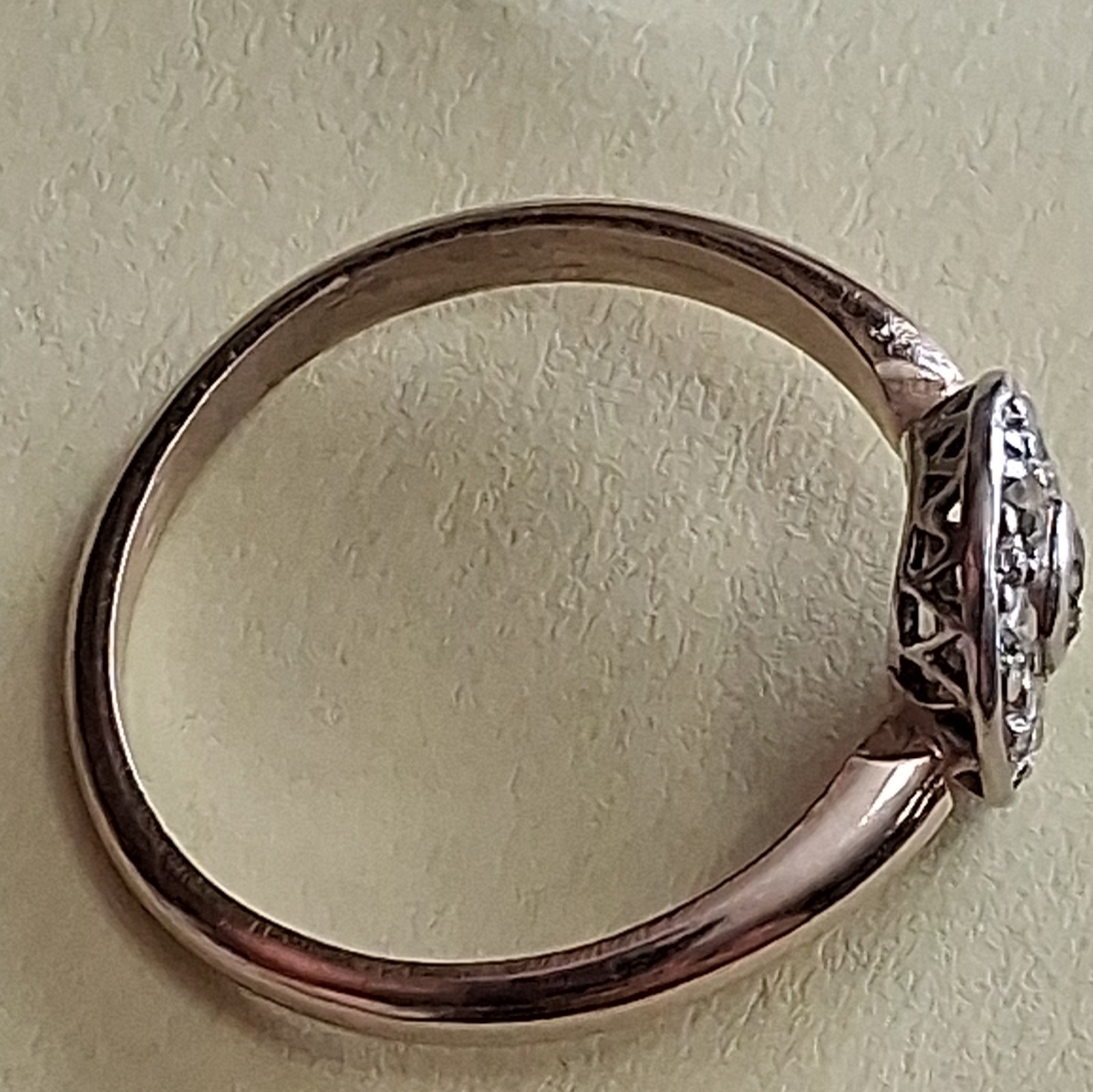 14K White Gold Diamond Ring Round Natural White/Colorless Bezel Cluster, Size 8