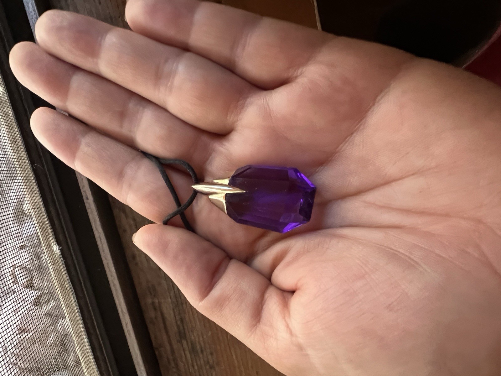 Rare Thierry Mugler Alien Perfume GWP Purple Talisman Pendant Necklace Crystal