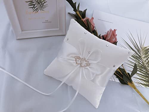 Ring Pillow,Pearls Ring Cushion, Ring Bearer, Ring 1 PACK White Heart Shape