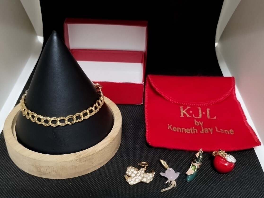 KJL Kenneth Jay Lane Charm Bracelet Peace Dove Lucite Rose Apple Calla Lily Shoe