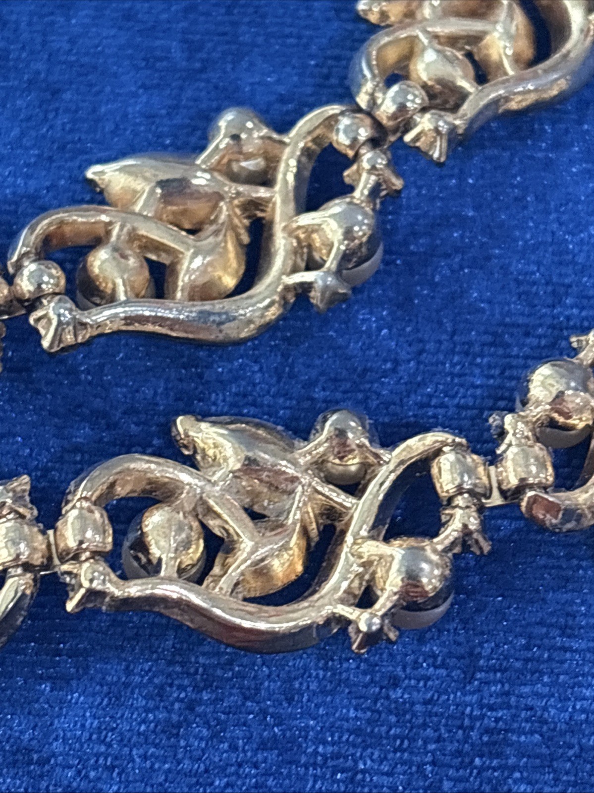 Vintage Midcentury Jewelry Set Signed Trifari. Goldtone, Faux Pearl & Rhinestone