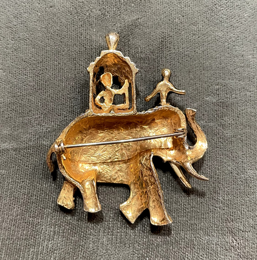 Vintage Boucher? Diamante & Emerald Rhinestone Pave Elephant w Howdah & Figures