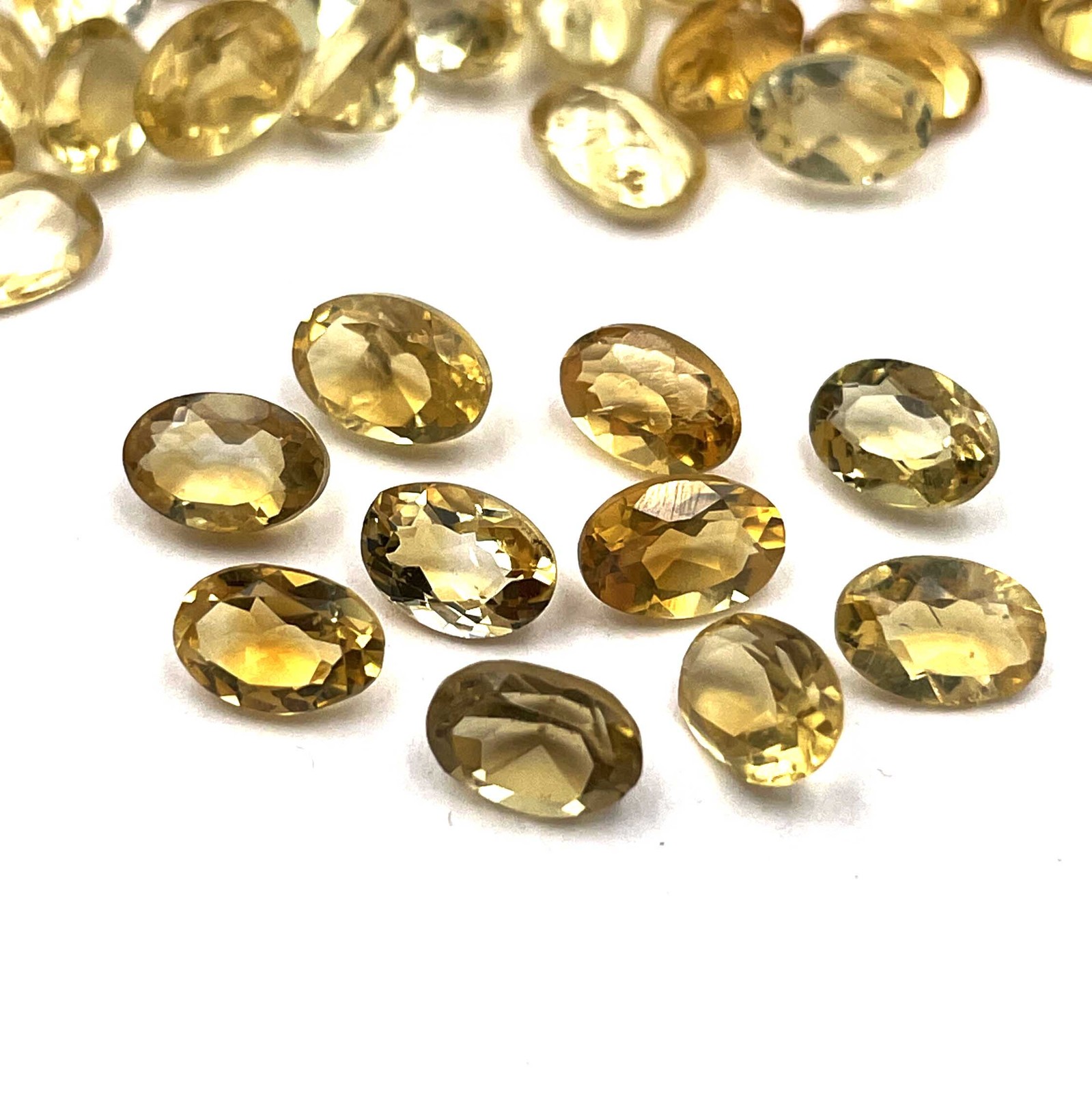 Natural Citrine Oval Cut Loose Gemstone Lot 238 Pcs 4*6 MM 100 CT