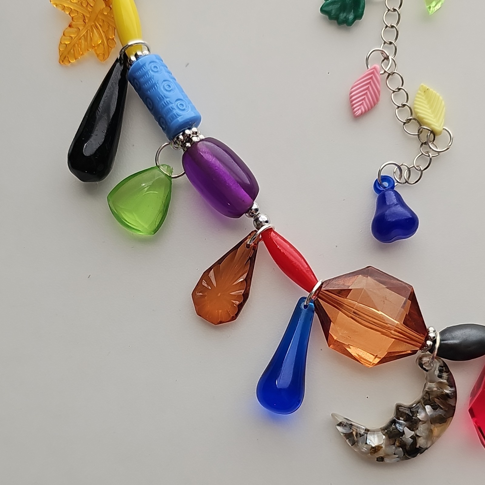 Vtg Acrylic Beaded Charm Necklace w/ Acrylic Dangles Handmade Colorful Chunky