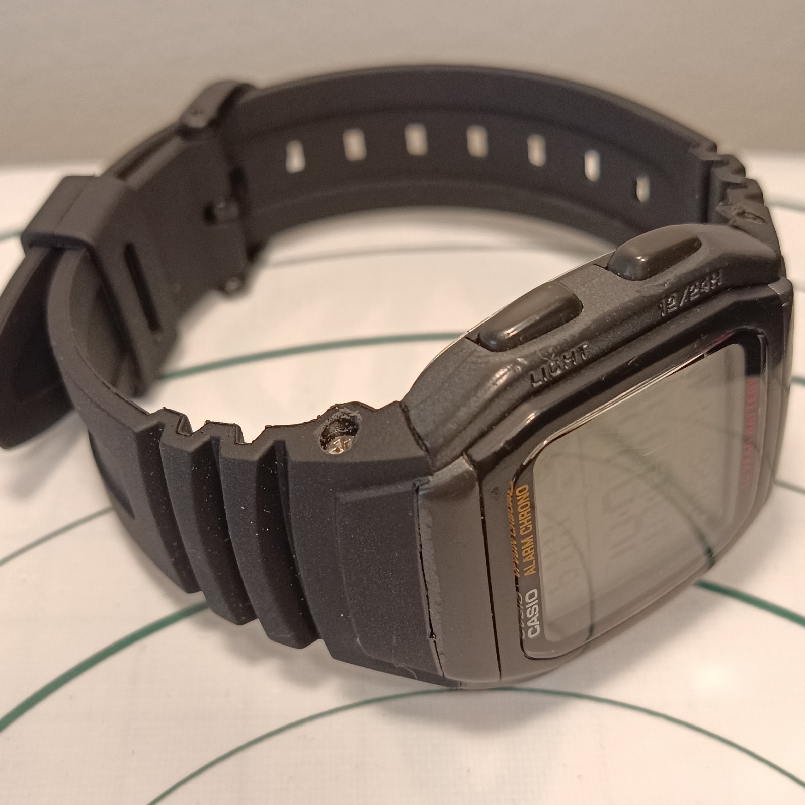 Casio Illuminator Men’s Black Digital Alarm Chronograph 50m 3239 W-96H New Strap