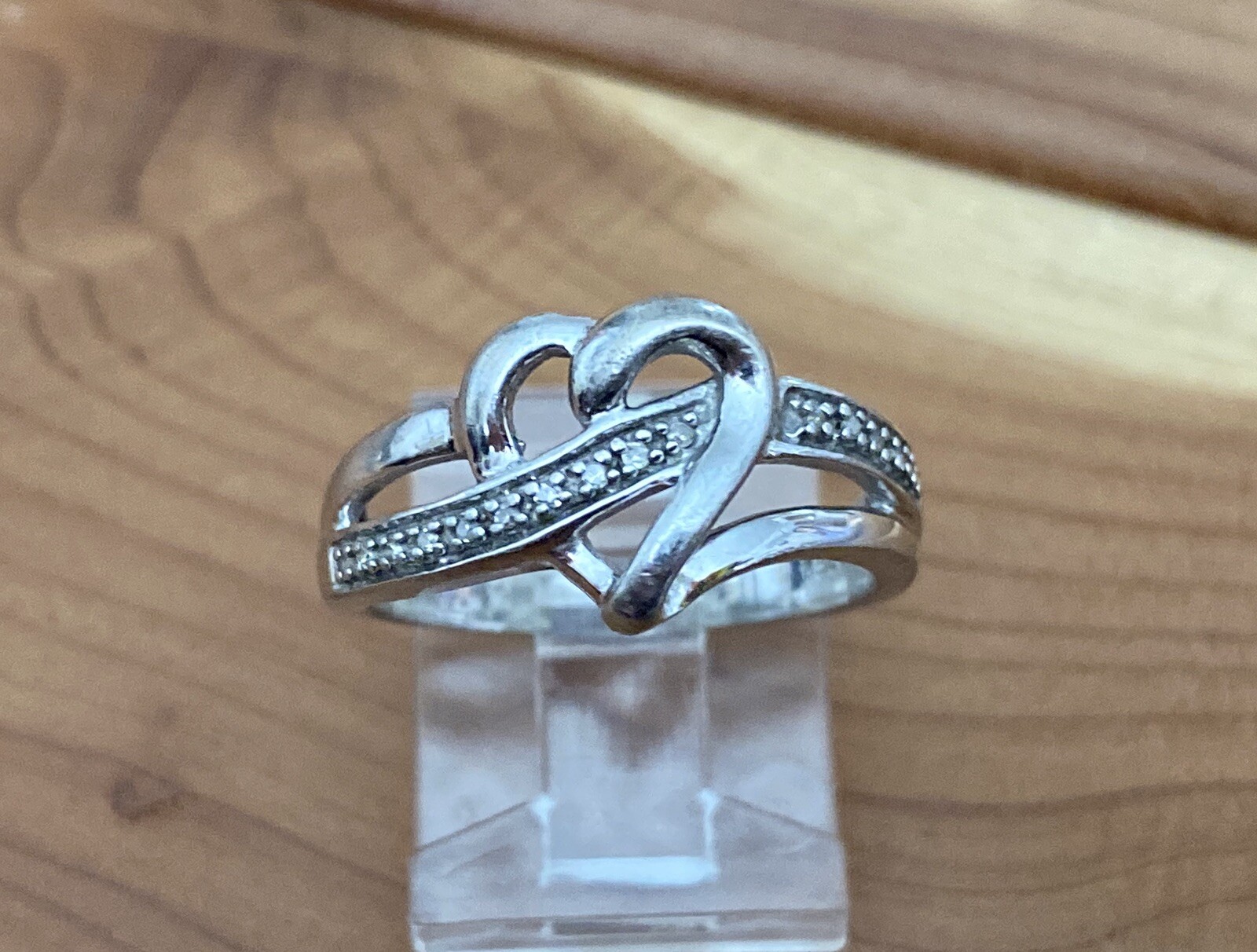 Vintage Wilson Brothers Jewelry 925 Open Heart Diamond Chips Promise Ring Size 7