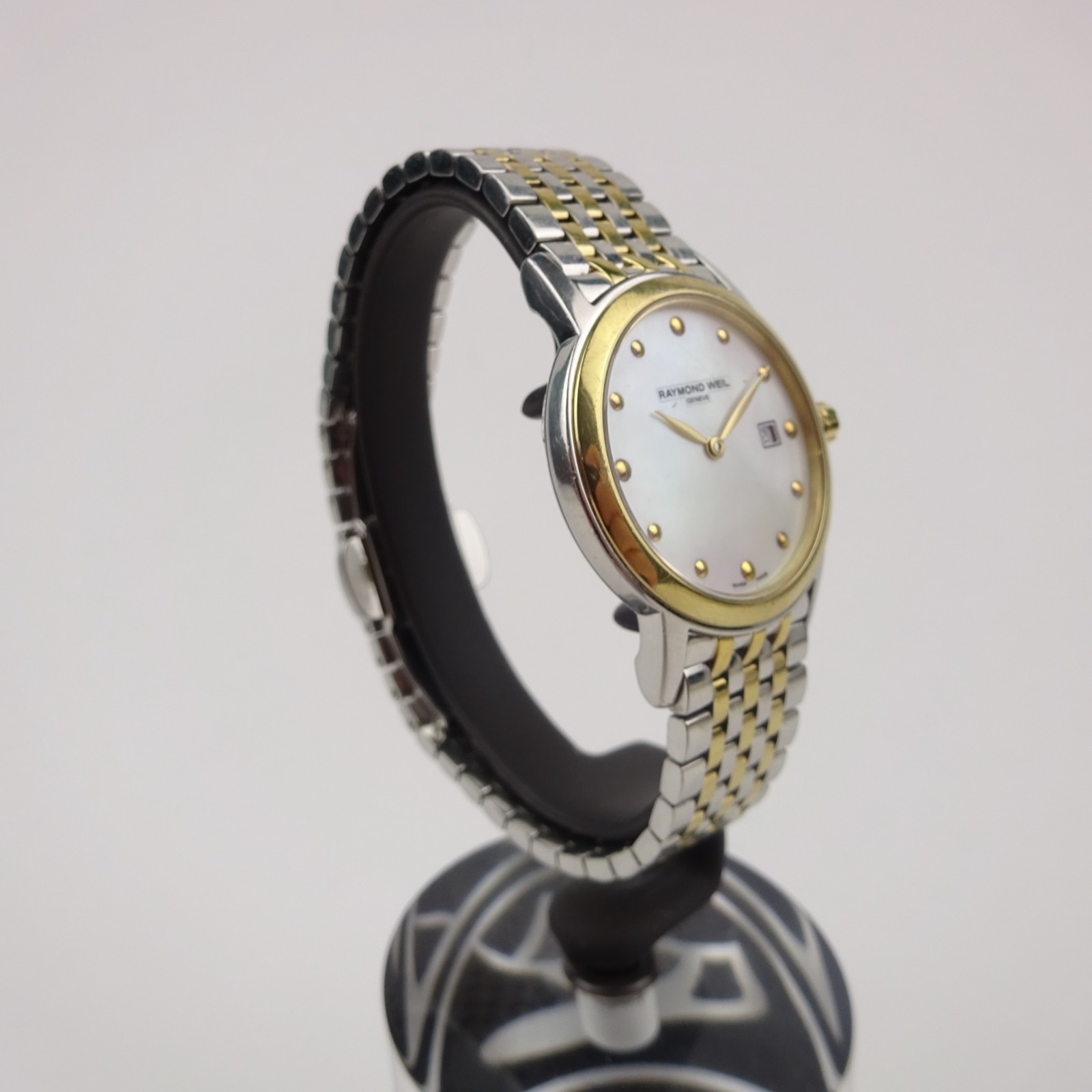 Raymond Weil Tradition 5966 Watch 2 Tone Mother of Pearl Dial Women’s