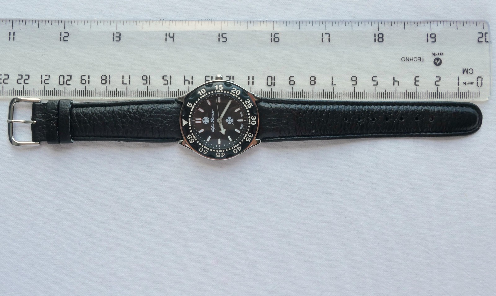 Alfa Romeo Quadrifoglio Classic Driver Pilot Sport Car Accessory Swiss Watch