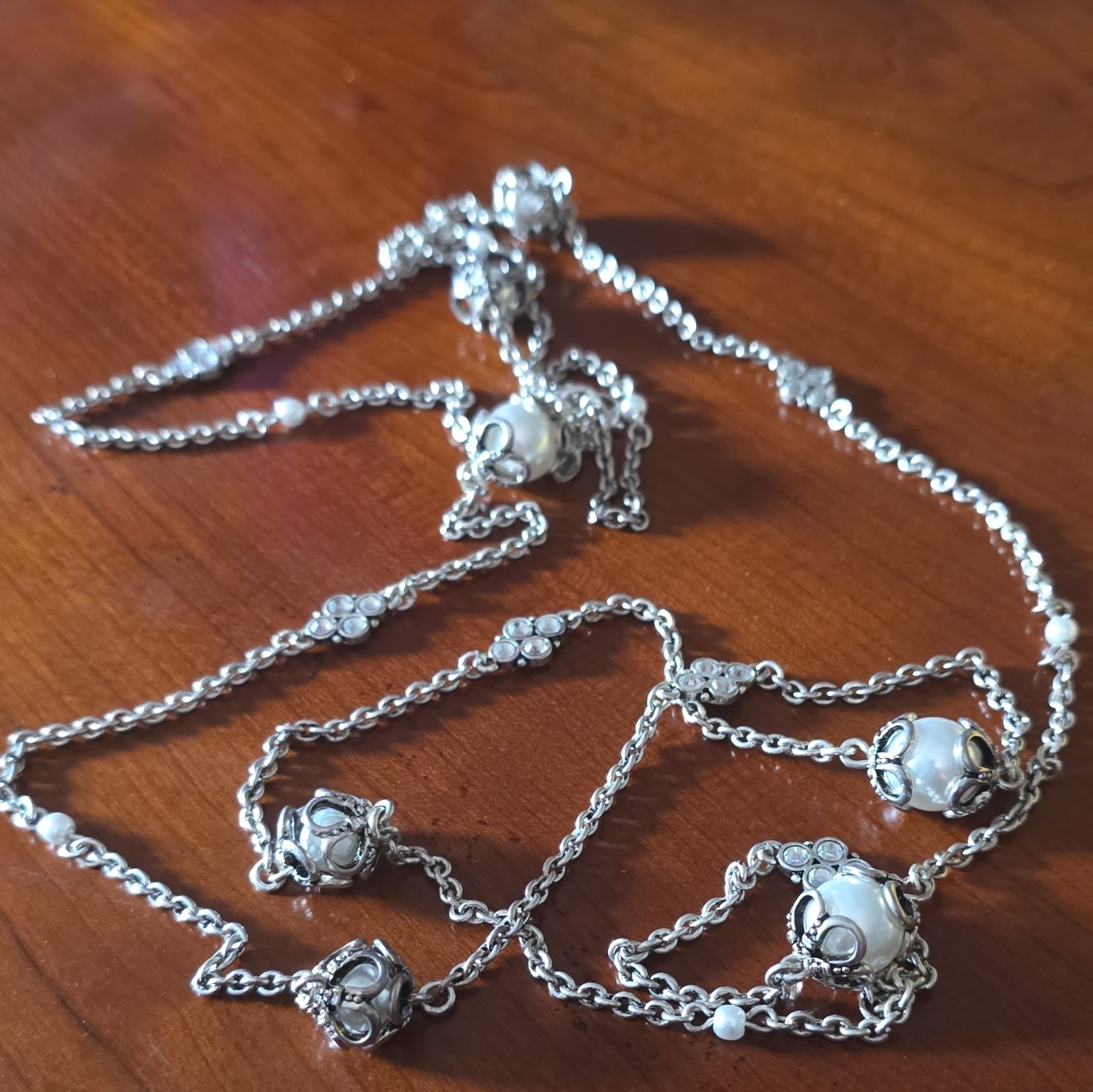 Silver Tone Necklace With Encased Faux Pearls & Rhinestones High Quality