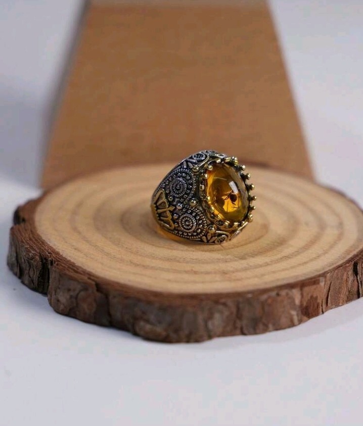 Silver-Plated Zinc Insect Inside Gold Oval CZ Ring Size 10