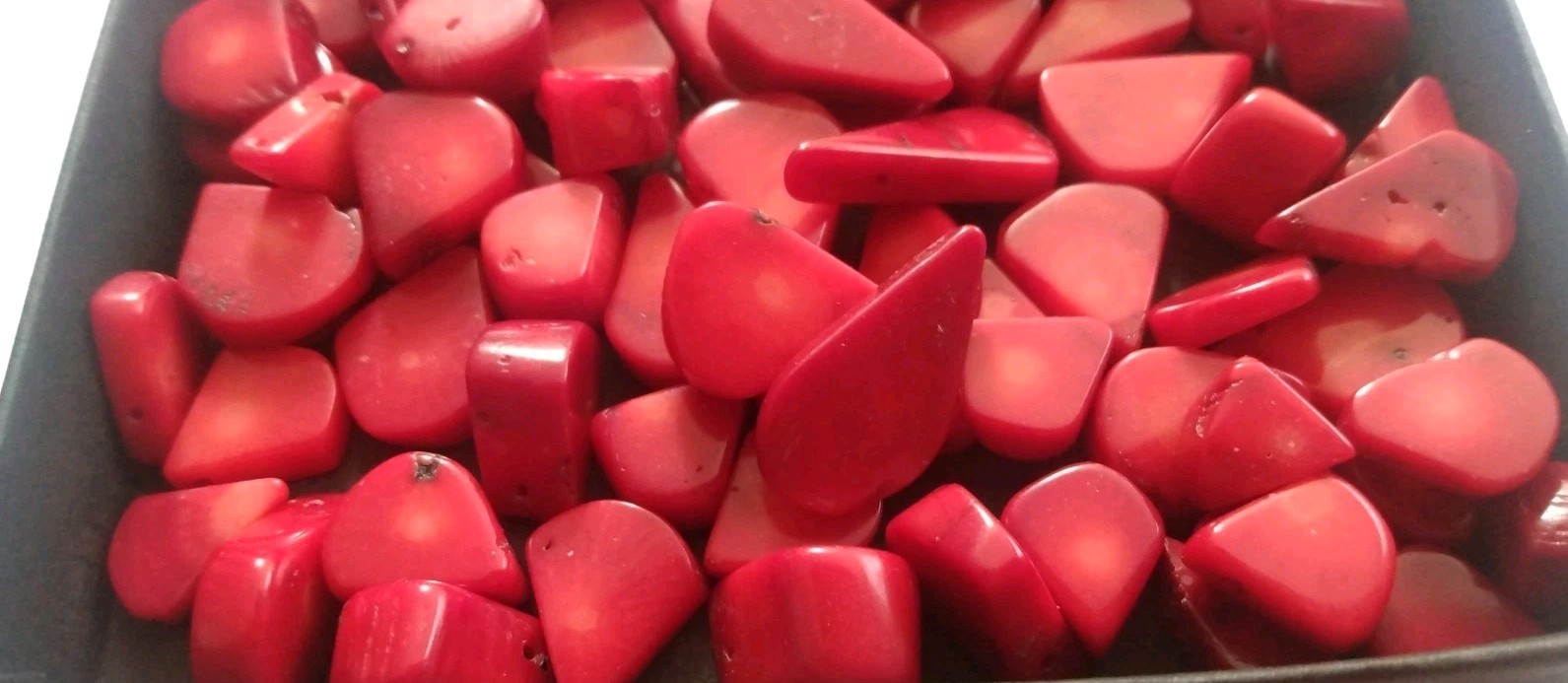 Loose Coral Dyed Red For Jewelry Making 114 G Triangle Candy Corn Shapes