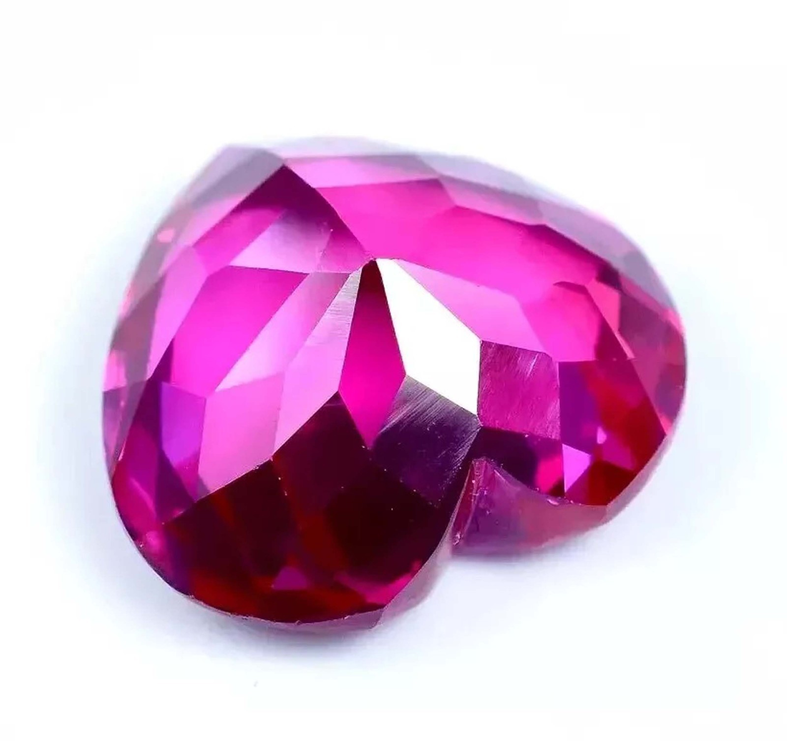 15.00 Carat Natural Pink Sapphire Heart Shap IGL Certified Loose Gemstone D26