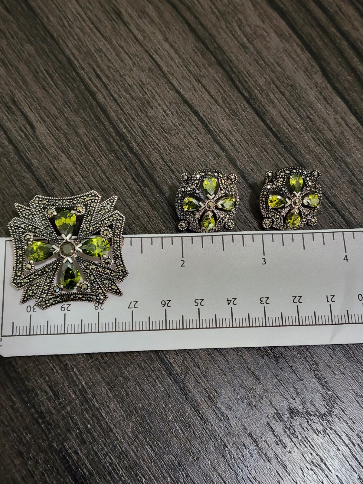 Vintage Sterling Silver Jewelry Set Brooch Pin Earrings Green Peridot Marcasite