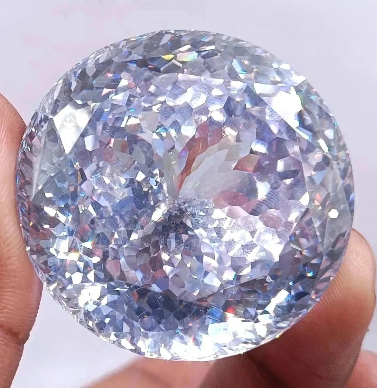 Zircon Certified 501 Ct Natural Cambodian White Color Round Loose Gemstone