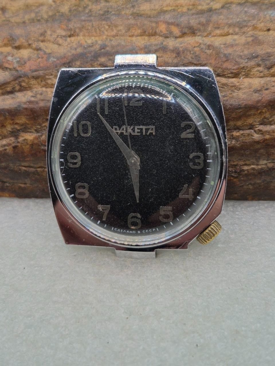 Vintage Soviet mechanical wristwatch RAKETA 2609 HА.