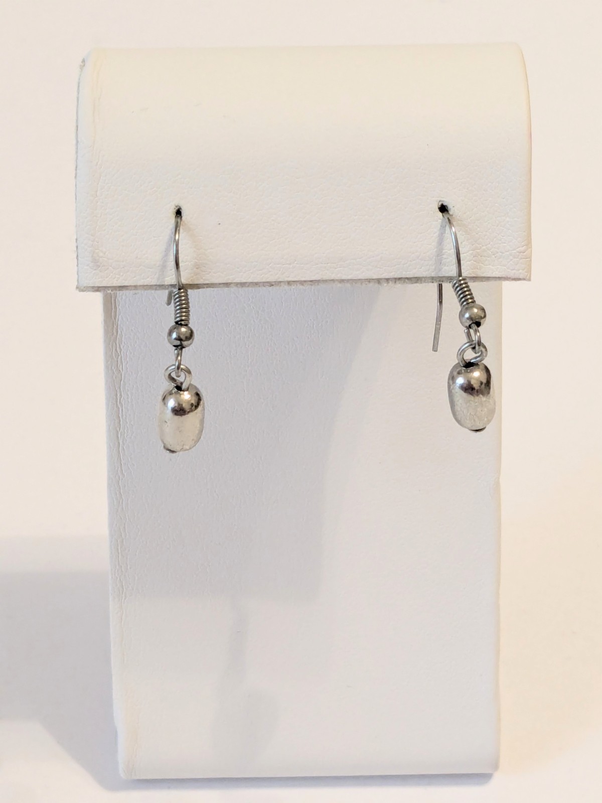 Silver Tone Hook Dangle Earrings With Metal Beads. 1″. Minimalist.