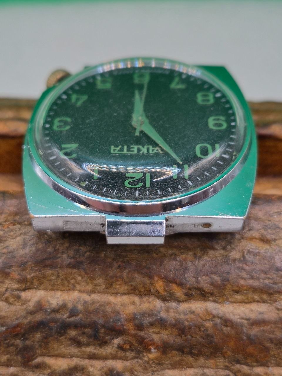 Vintage Soviet mechanical wristwatch RAKETA 2609 HА.