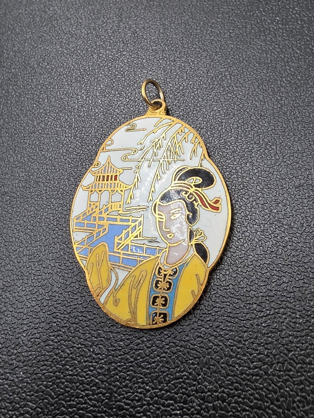 Vintage Cloisonné Enamel Asian Lady Pagoda Scenic Pendant Gold Tone Charm Estate