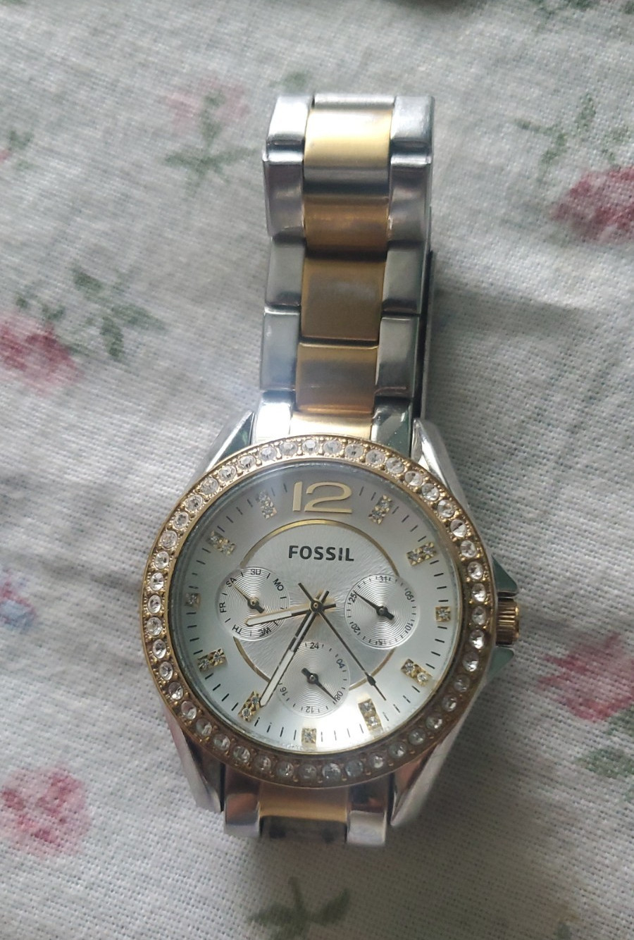 Fossil Riley Women’s Quartz Two-Tone Stainless Bracelet Watch Gem-Set Bezel