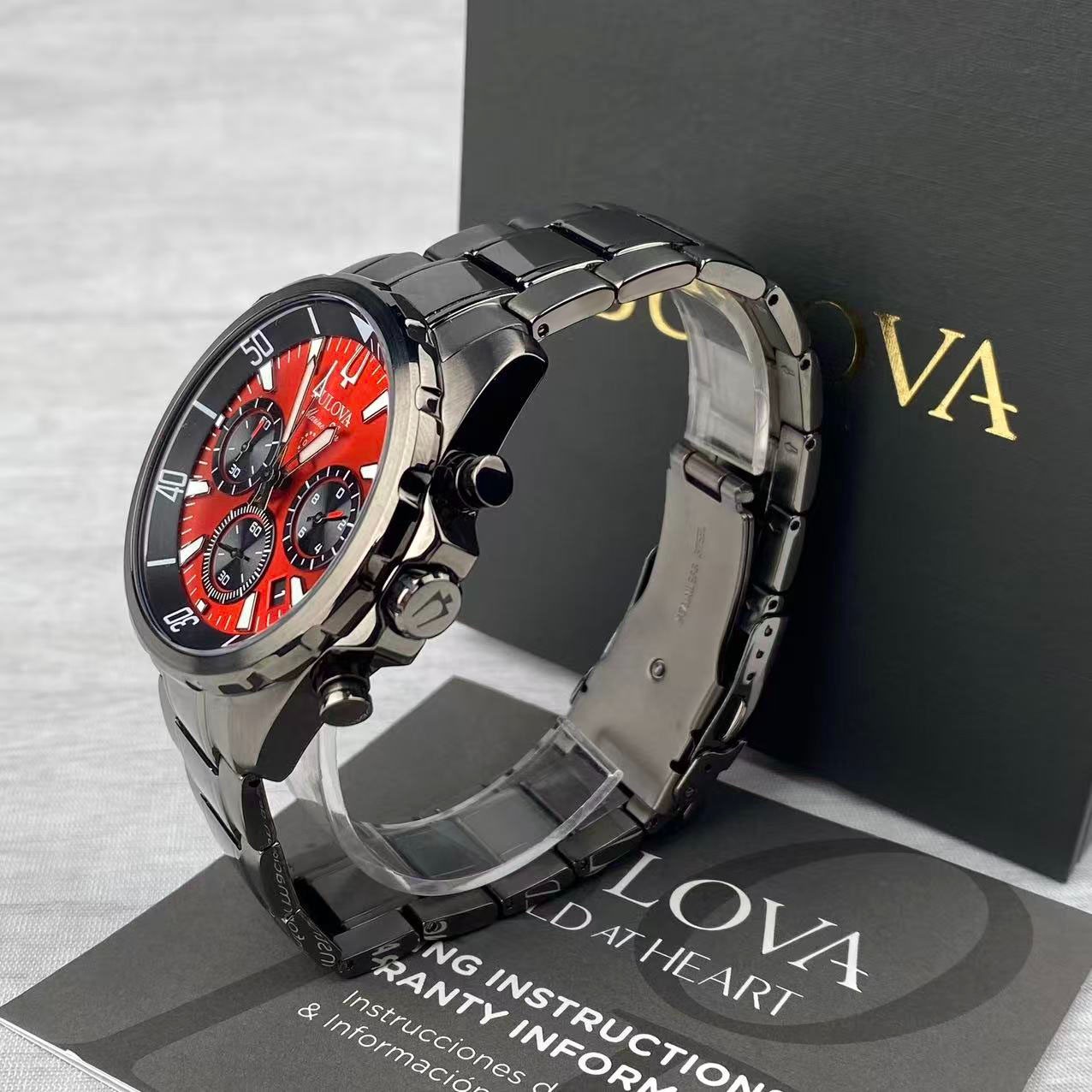 New Bulova Marine Star Men’s Chronograph Quartz Watch Red Dial 98B350 43 mm