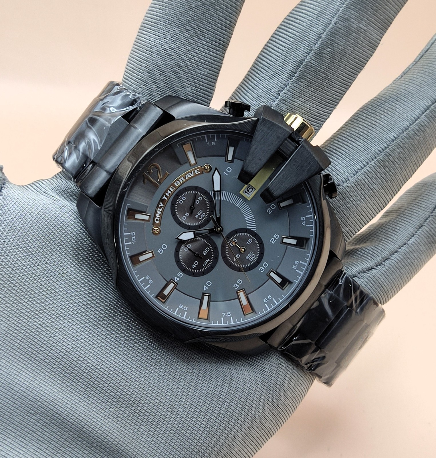 Luxury Diesel Only The Brave 10 Bar Gray Dial Refurbished Men’s Wrist Watch